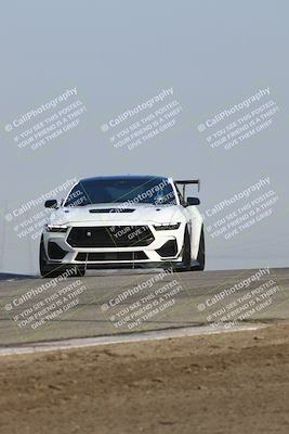 media/Oct-19-2025-Speed Ventures (Sun) [[a6e7fe67be]]/Red/Session 1 (Grapevine)/